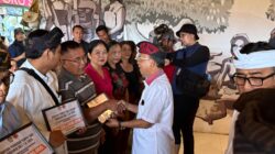 donasi-sukarela-dan-gotong-royong-asn-pemprov-bali-sudah-terkumpul-rp-25-m-gubernur-koster-sumbang-rp-50-juta