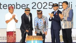 menteri-kebudayaan-apresiasi-gubernur-koster-dukung-chandi-summit-2025-percaya-budaya-dan-tradisi-terus-tumbuh-di-bali
