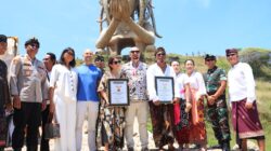 patung-anyaman-bambu-terbesar-di-indonesia-octopus-queen-raih-rekor-muri-sekaligus-jadi-icon-pariwisata-nusa-penida