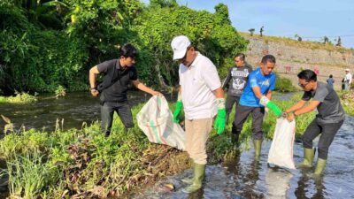 antisipasi-bencana-buleleng-gelar-gerakan-penanaman-pohon-dan-pembersihan-sungai-secara-masif