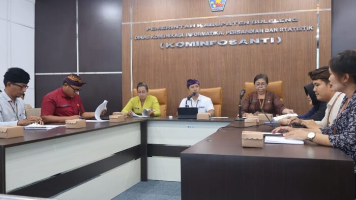 audit-kinerja-inspektorat-daerah-kominfosanti-raih-nilai-9651-kategori-sangat-baik