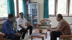 bupati-gus-par-dokter-digaji-untuk-melayani-bukan-mengabaikan-rakyat