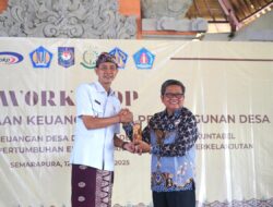 Wabup Tjok Surya Buka Workshop Evaluasi Pengelolaan Keuangan dan Pembangunan Desa