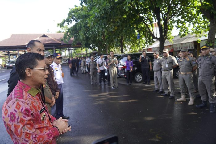 percantik-wajah-pasar-umum-galiran-bupati-satria-tertibkan-pedagang-bermobil