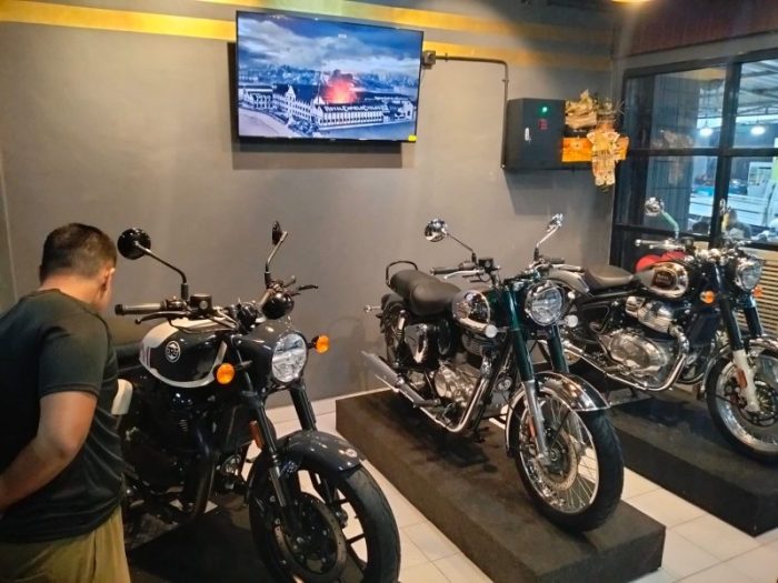 royal-enfield-buka-dealer-di-karangasem-bali-timur-jadi-magnet-motor-klasik-premium