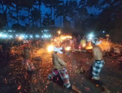 Dibawah Mendung Kesanga, Bara Suci Menjaga Keseimbangan Desa Adat Duda