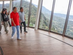 Gubernur Koster Tinjau Progres Pengerjaan Fasilitas Pendukung Turyapada Tower