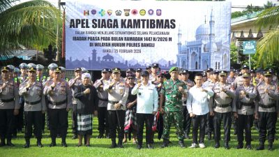 jaga-kekhusyukan-ramadan-dan-nyepi-2026-bupati-bangli-pimpin-apel-siaga-kamtibmas