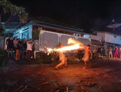 Tradisi “Meamuk-amukan” di Padang Bulia, Simbol Pengendalian Diri Jelang Nyepi