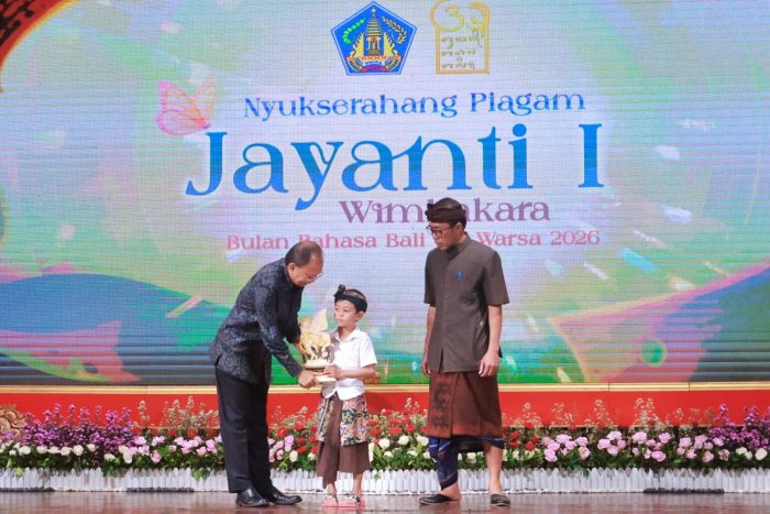 Tutup Bulan Bahasa Bali VIII, Gubernur Koster :Tahun Depan Harus Lebih Kaya Materi, Kreatif dan Inovatif