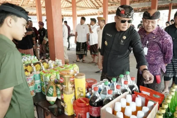 wabup-pandu-tinjau-pasar-murah-pastikan-harga-bahan-pokok-tetap-stabil-jelang-nyepi-dan-idulfitri