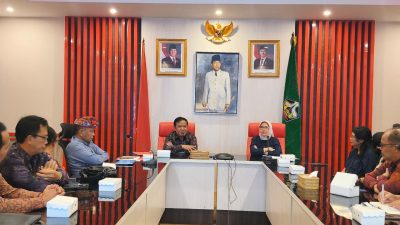 bangli-kejar-target-universal-coverage-jamsostek-1-473-pekerja-rentan-kini-dilindungi-apbd