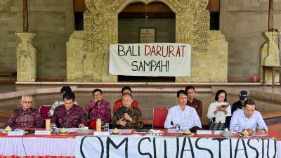 Dialog dengan BEM Unud, Gubernur Koster Tegaskan Spirit Sama Tuntaskan Persoalan Sampah