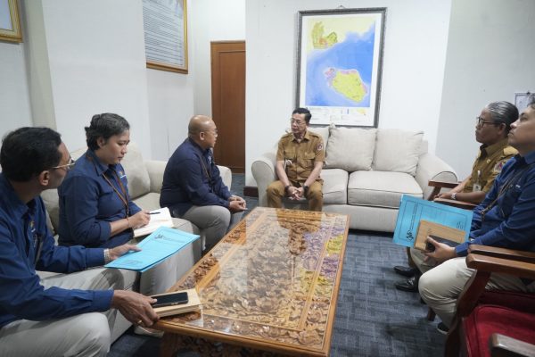 ekonomi-klungkung-2025-tumbuh-pesat-kemiskinan-capai-titik-terendah