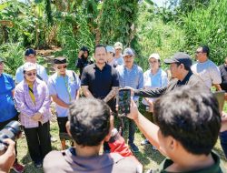 Tinjau Sentra Kompos Penarungan, Wabup Bagus Alit Sucipta Pastikan Pengelolaan Bahan Kompos Sesuai Standar