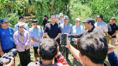 tinjau-sentra-kompos-penarungan-wabup-bagus-alit-sucipta-pastikan-pengelolaan-bahan-kompos-sesuai-standar