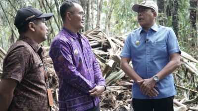 Baru Setahun, Jalan Rusak, Gus Par Tegur Kontraktor