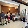 Demer Jenguk Ketua DPD II Golkar Gianyar di RSU Bintang