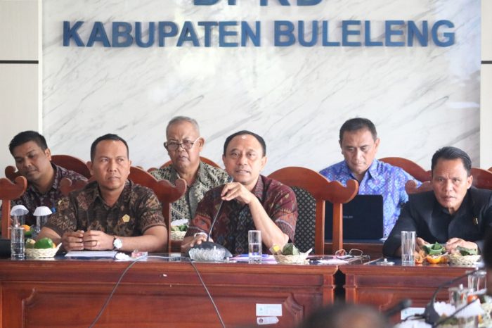 evaluasi-tp3sr-komisi-ii-dprd-buleleng-dorong-optimalisasi-pengelolaan-sampah-desa