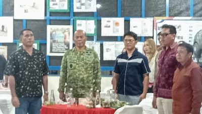peduli-masalah-sampah-plastik-danrem-163-wira-satya-apresiasi-usaha-rumah-plastik-mandiri-buleleng