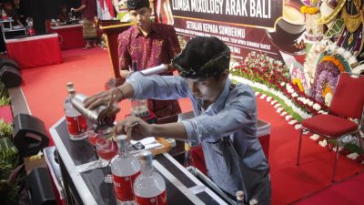 tinggi-antusiasme-generasi-muda-ikut-lomba-mixologi-arak-bali