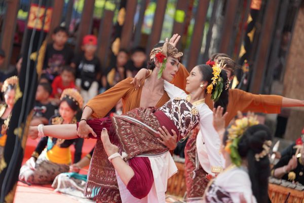 angkat-spirit-alas-sangeh-penampilan-sanggar-gargita-santhi-undang-decak-kagum-pengunjung-pkb-2026