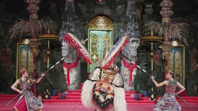 bapang-barong-badung-tampil-berwibawa-panggung-pkb-bergelora