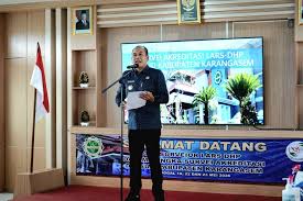 bupati-gus-par-resmi-membuka-pelaksanaan-survei-akreditasi-rsud-karangasem