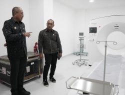 Bupati Gus Par Tinjau Operasional CT Scan Baru RSUD Karangasem