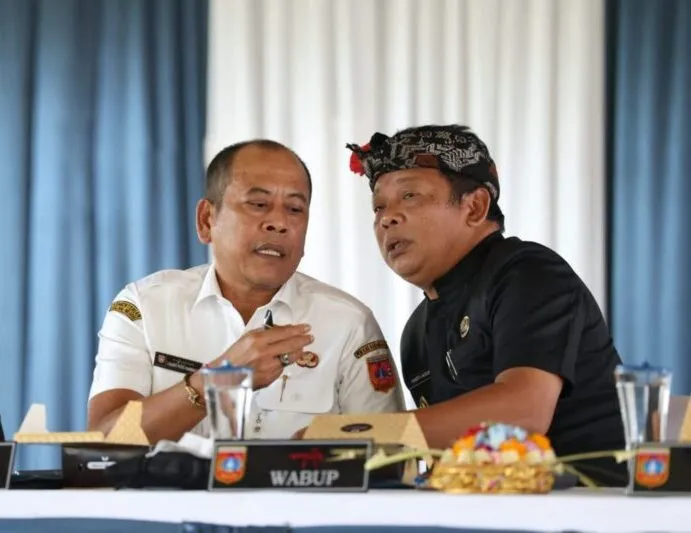 bupati-karangasem-soroti-alih-fungsi-lahan-dalam-musrenbang-selat-minta-pembangunan-tetap-jaga-lingkungan