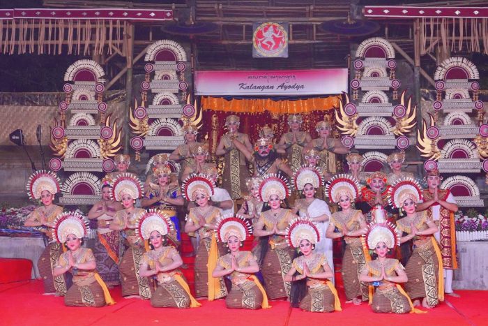 duta-badung-suguhkan-janger-tradisi-bima-swarga-pesan-bakti-kepada-orang-tua-memukau-penonton-pkb-xlviii-2026