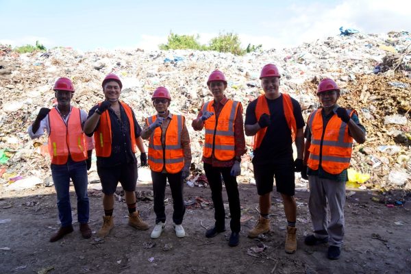 gandeng-investor-dan-unesco-pemkab-klungkung-uji-coba-resmi-mesin-pirolisis-di-toss-center