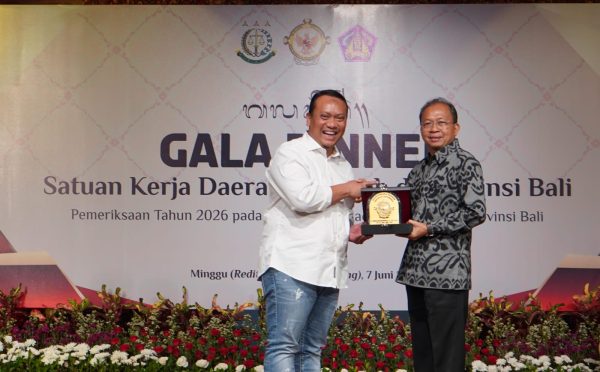 gubernur-koster-dan-bpk-ri-perkuat-sinergi-pengelolaan-keuangan-fokus-pembangunan-terintegrasi-one-island-one-management