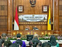 Hadiri High Level Meeting TPID Provinsi Bali, Sekda Dewa Indra Pastikan Ketersediaan Pangan dan Kebutuhan Masyarakat Tetap Aman