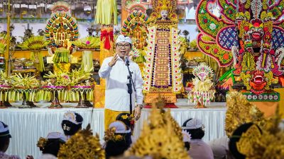 karya-nyawa-wedana-utama-di-ungasan-bupati-badung-apresiasi-semangat-ngayah