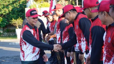 lepas-kontingen-porjar-klungkung-bupati-satria-junjung-tinggi-sportivitas-dan-bawa-pulang-prestasi
