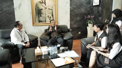sensus-ekonomi-2026-dimulai-wabup-guru-pandu-ajak-warga-berpartisipasi