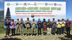 TNI Bersama Pemerintah Daerah dan Masyarakat Pulihkan Ekosistem Danau Buyan