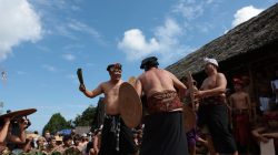 Menyatu di Arena Pandan, Guru Pandu Hormati Warisan Tenganan