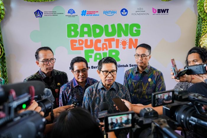 bupati-adi-arnawa-luncurkan-beasiswa-nak-badung-di-bef-2026
