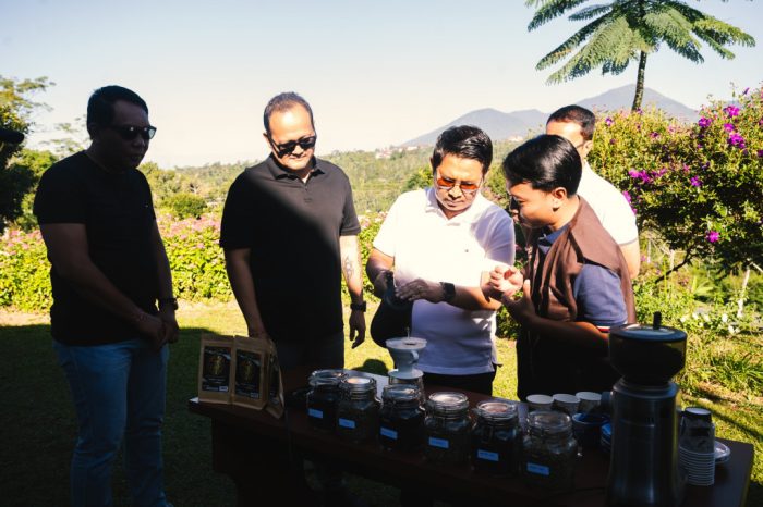 Bupati dan Wabup Badung Genjot Potensi Kopi di Agro Techno Park, Petang