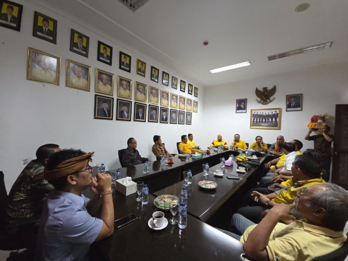 demer-kumpulkan-fraksi-golkar-di-dprd-karangasem-tegaskan-siap-kawal-dan-kritisi-program-gus-par-guru-pandu