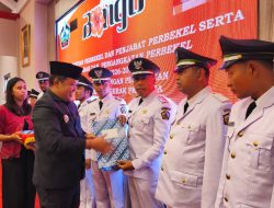 Lantik 9 Perbekel, Bupati Sedana Arta Tegaskan Komitmen ‘Super Team’ dan Percepatan Digitalisasi Data Desa