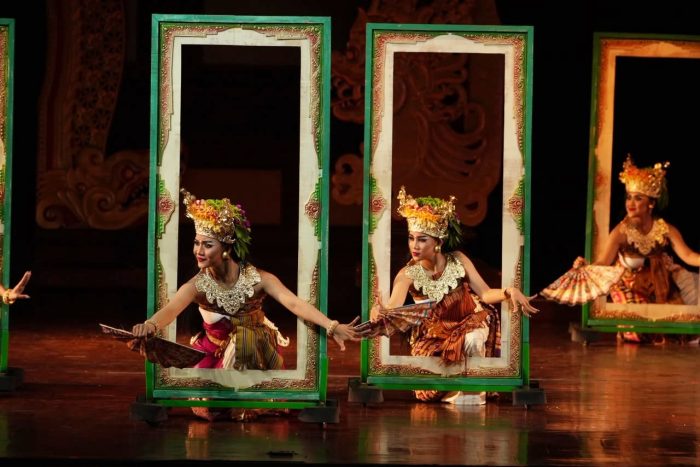 paduan-tradisi-dan-kreasi-duta-badung-persembahkan-empat-garapan-palegongan-spektakuler-di-pkb-2026