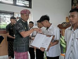 Peringati Hari Anak Nasional 2026, Bupati Gus Par Serahkan Pengurangan Masa Pidana kepada 5 Anak Binaan LPKA Karangasem