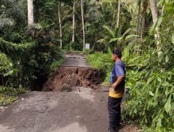 PUPR Hitung Anggaran Perbaikan Jembatan Putus di Telaga Tawang