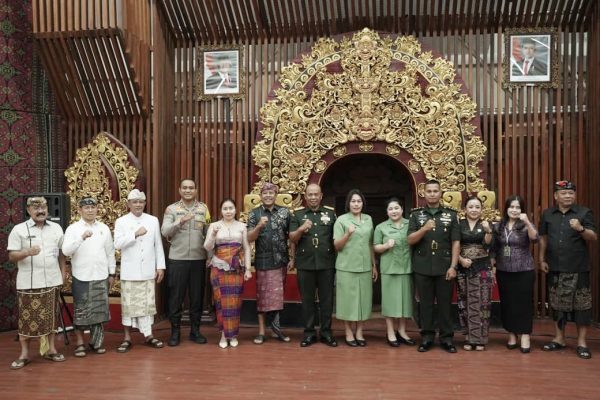 sertijab-dandim-1623-karangasem-bupati-gus-par-tekankan-sinergi-forkopimda-demi-keamanan-dan-pembangunan-daerah