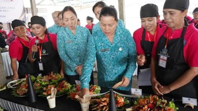 Aksi Sosial Bergerak & Berbagi di Gianyar, TP PKK Bali Perkuat Sinergi Layanan bagi Masyarakat