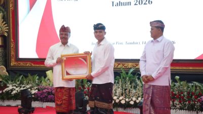 bangga-sekda-bali-apresiasi-pemenang-lomba-dan-penerima-penghargaan-hari-jadi-provinsi-bali-ke-68