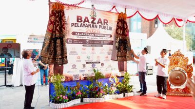 buka-bazar-pelayanan-publik-kejati-bali-di-kuta-kostertegaskan-kualitas-layanan-publik-demi-jaga-citra-pariwisata-bali